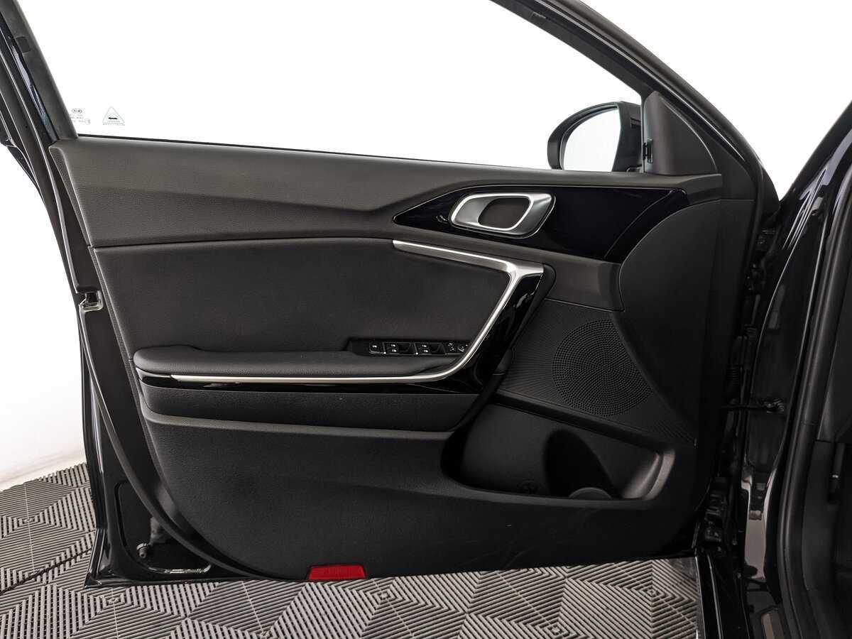 Kia Proceed с пробегом — 2021 год. Фото: #14