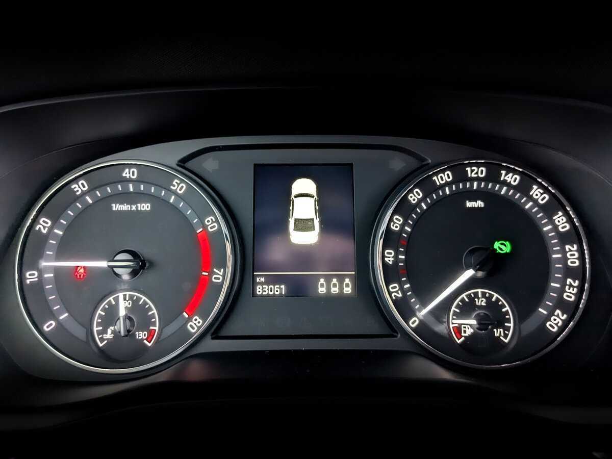 Skoda Octavia с пробегом — 2021 год. Фото: #10