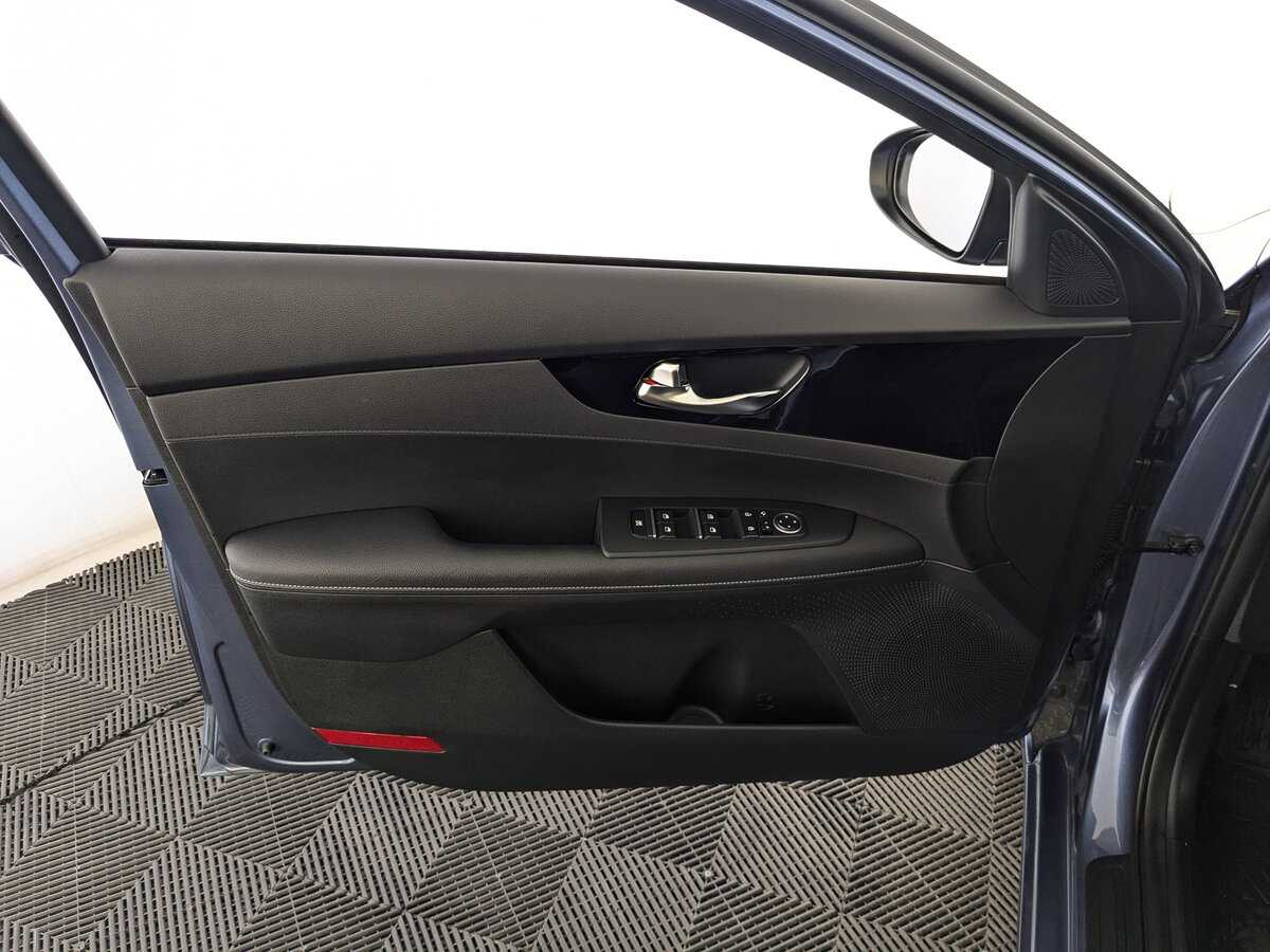 Kia Cerato с пробегом — 2021 год. Фото: #14