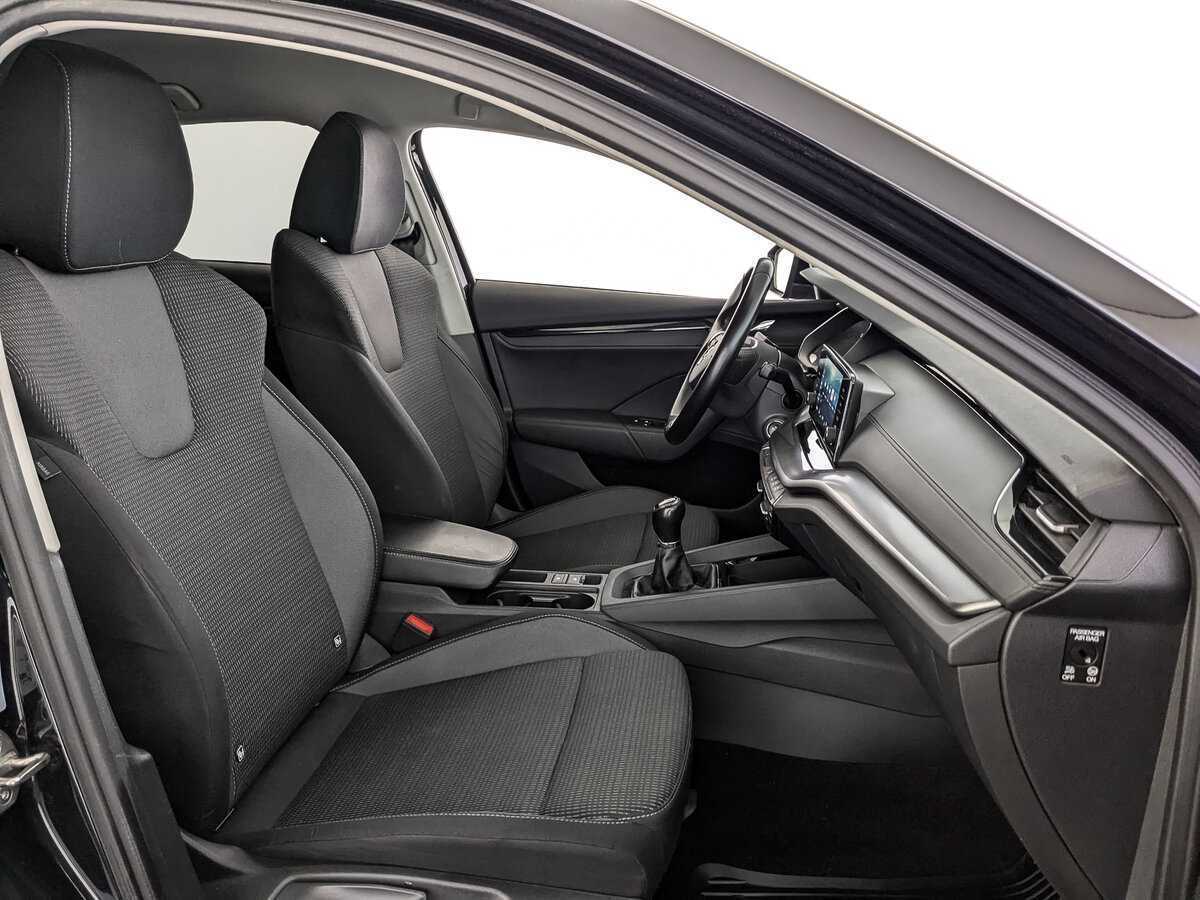 Skoda Octavia с пробегом — 2021 год. Фото: #19