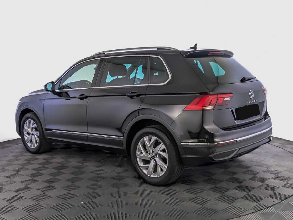 Volkswagen Tiguan с пробегом — 2021 год. Фото: #6