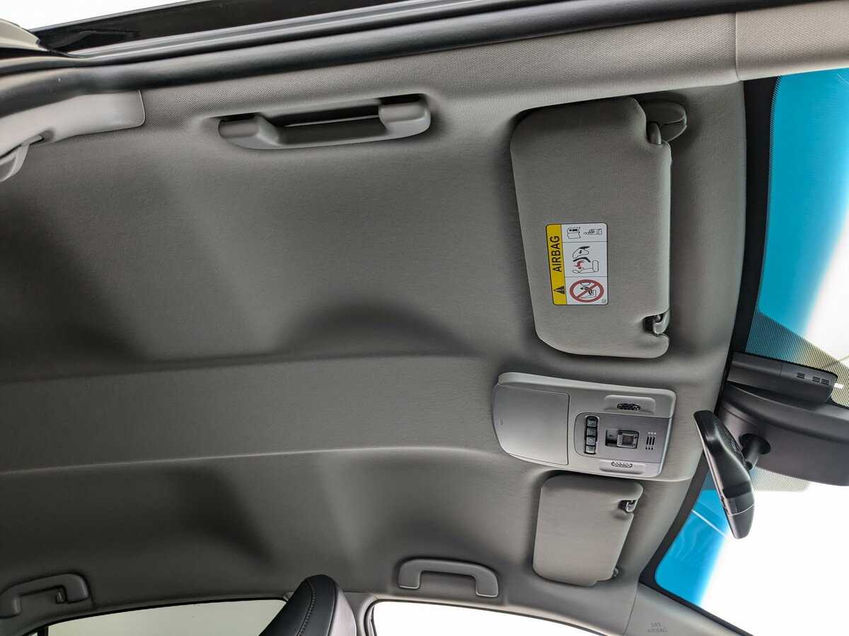 Toyota Camry с пробегом — 2020 год. Фото: #18