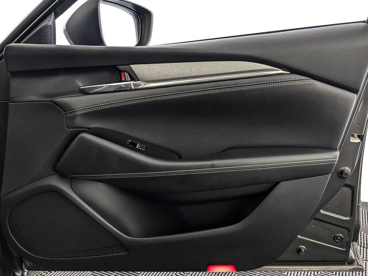 Mazda 6 с пробегом — 2019 год. Фото: #20