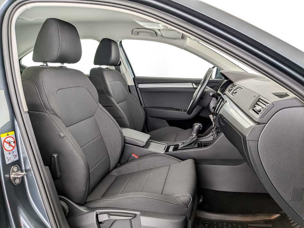 Skoda Superb с пробегом — 2019 год. Фото: #18