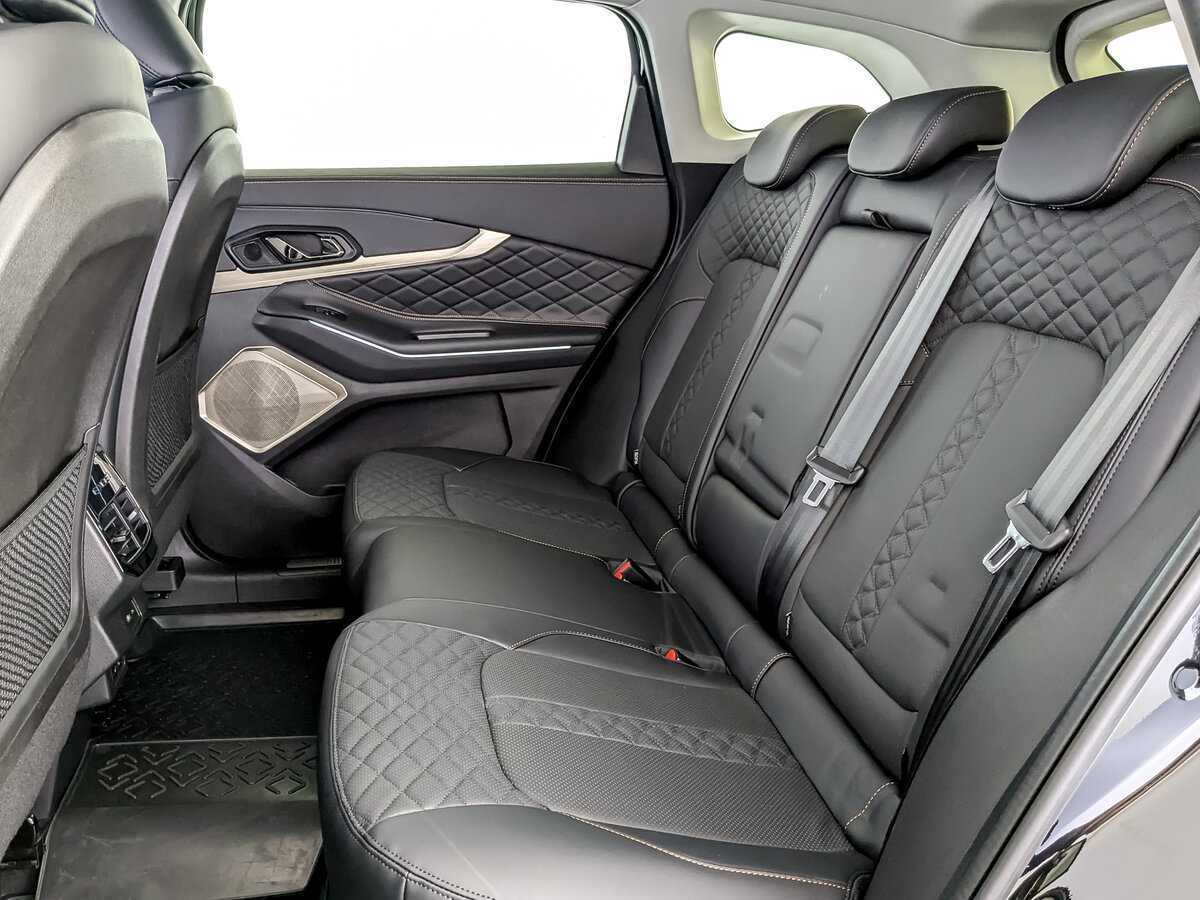 EXEED TXL с пробегом — 2023 год. Фото: #9