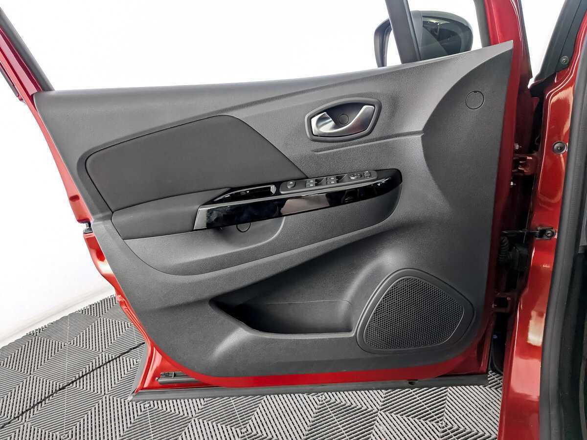 Renault Kaptur с пробегом — 2021 год. Фото: #14