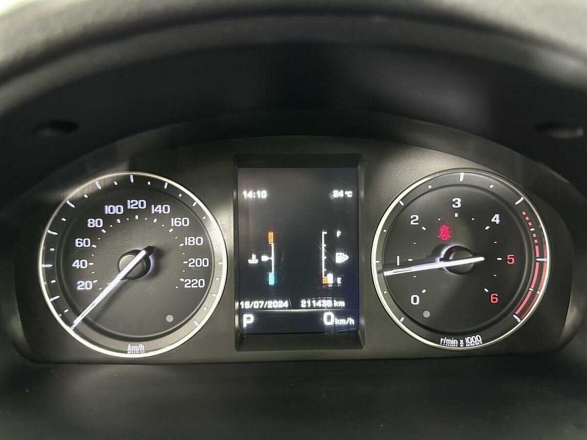 Land Rover Freelander с пробегом — 2014 год. Фото: #11