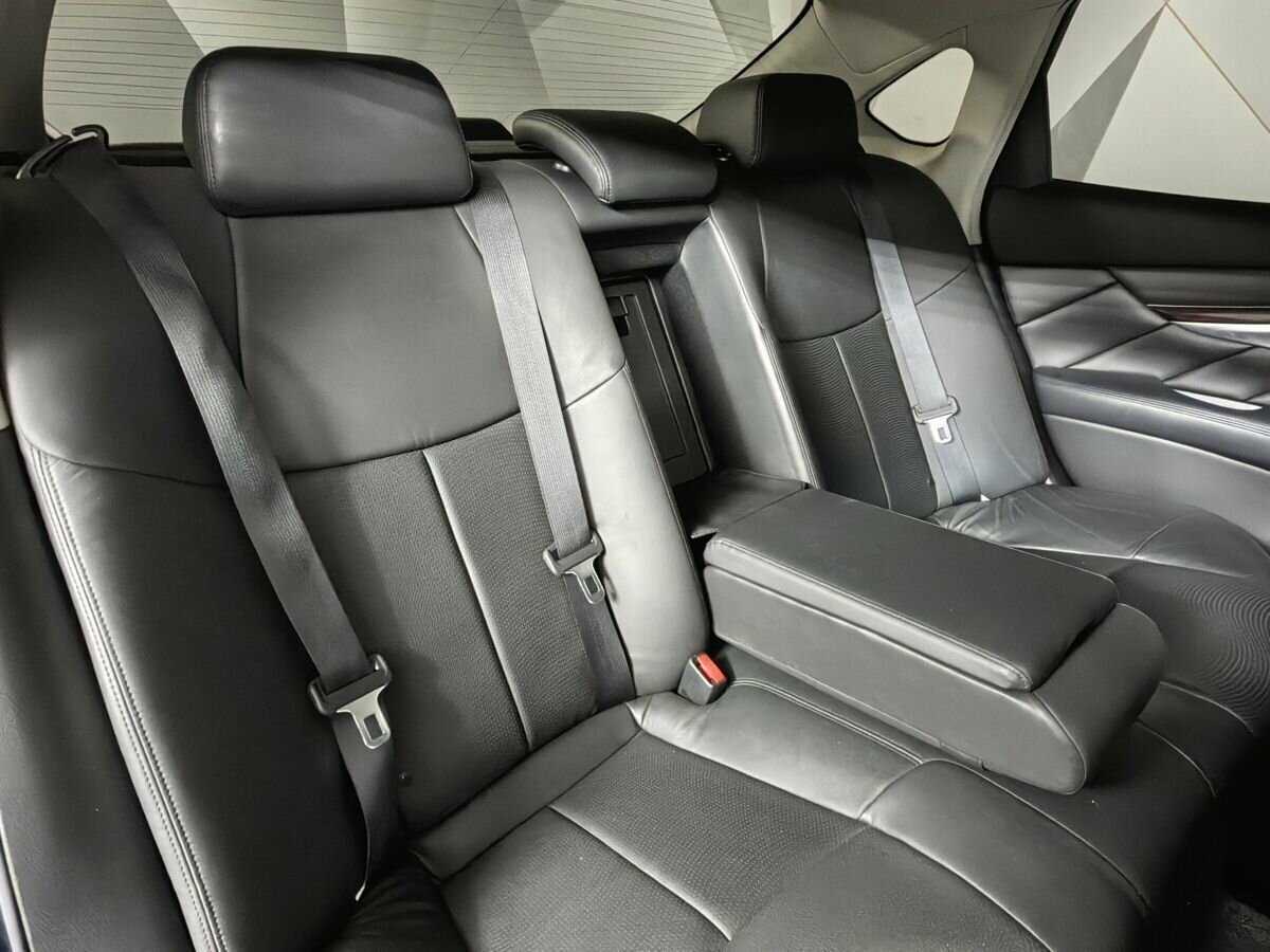 Infiniti Q70 с пробегом — 2016 год. Фото: #12