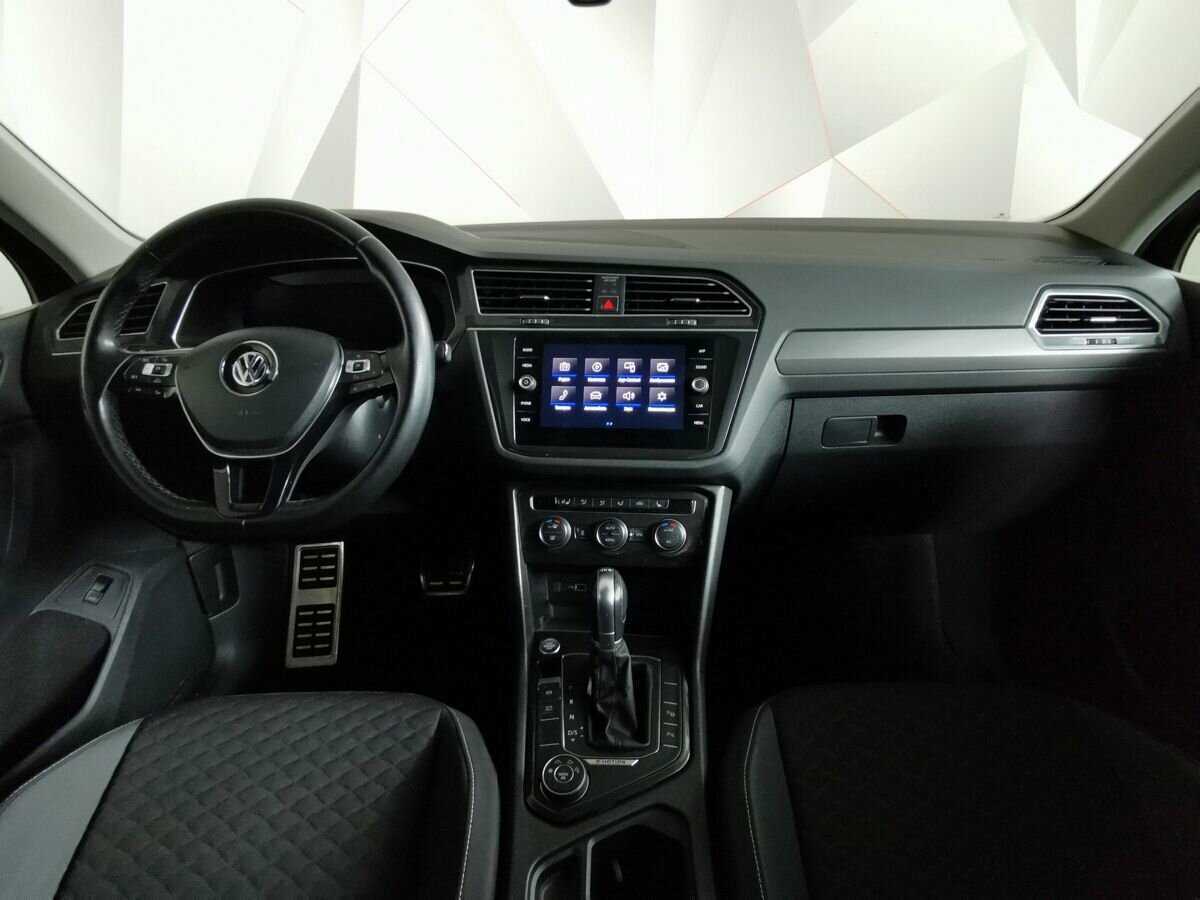 Volkswagen Tiguan с пробегом — 2018 год. Фото: #9