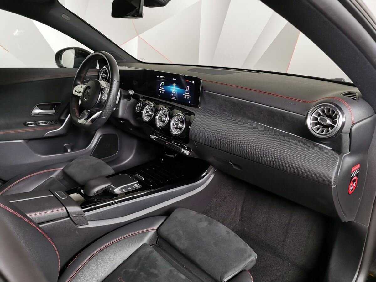 Mercedes-Benz CLA с пробегом — 2020 год. Фото: #8