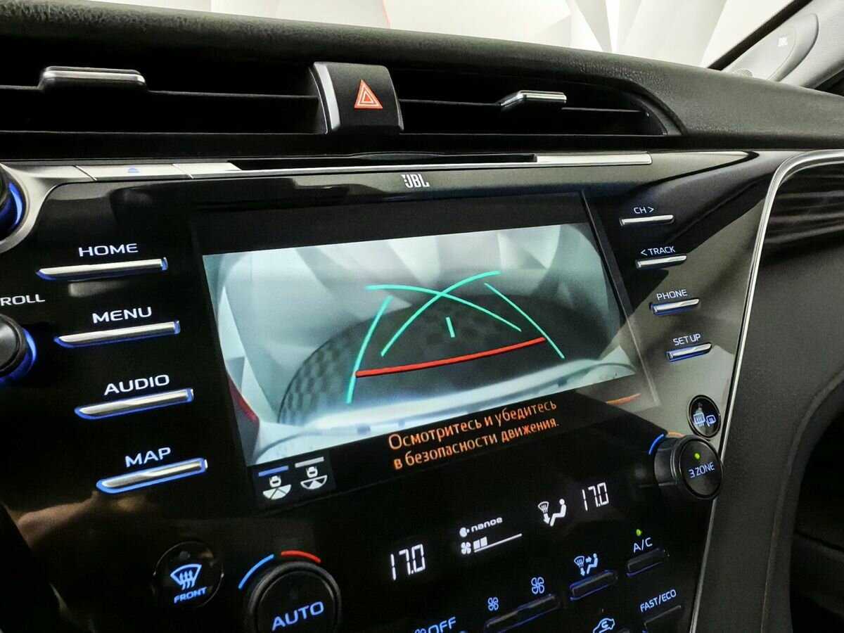 Toyota Camry с пробегом — 2020 год. Фото: #15