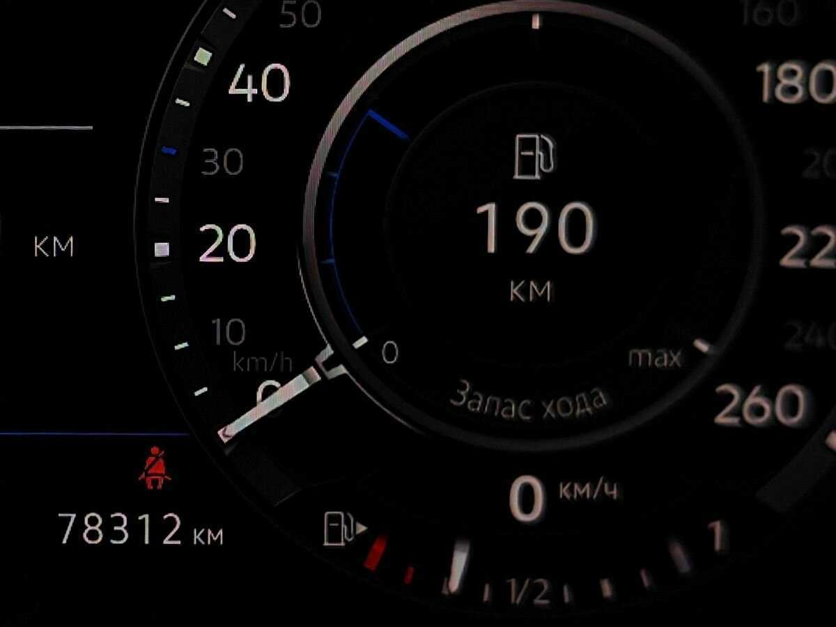 Volkswagen Tiguan с пробегом — 2018 год. Фото: #13