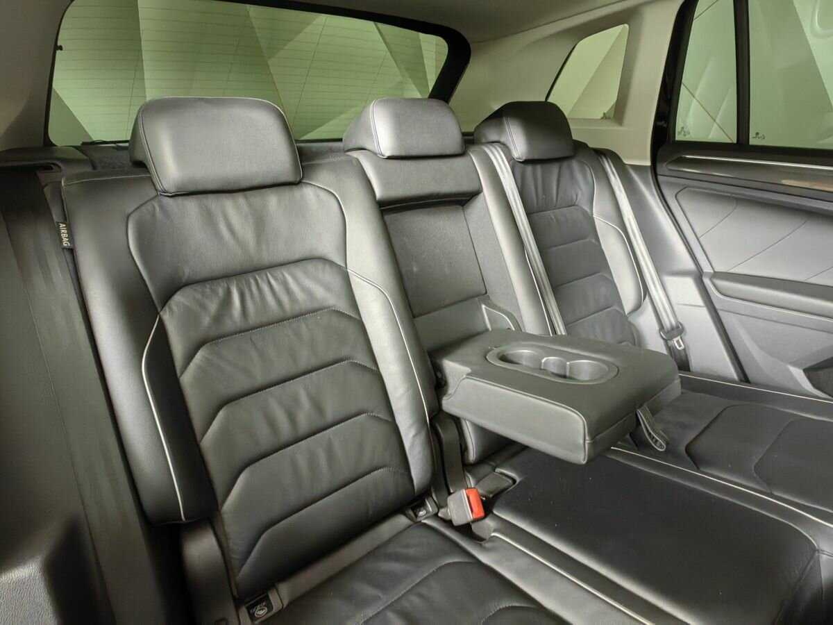 Volkswagen Tiguan с пробегом — 2017 год. Фото: #11