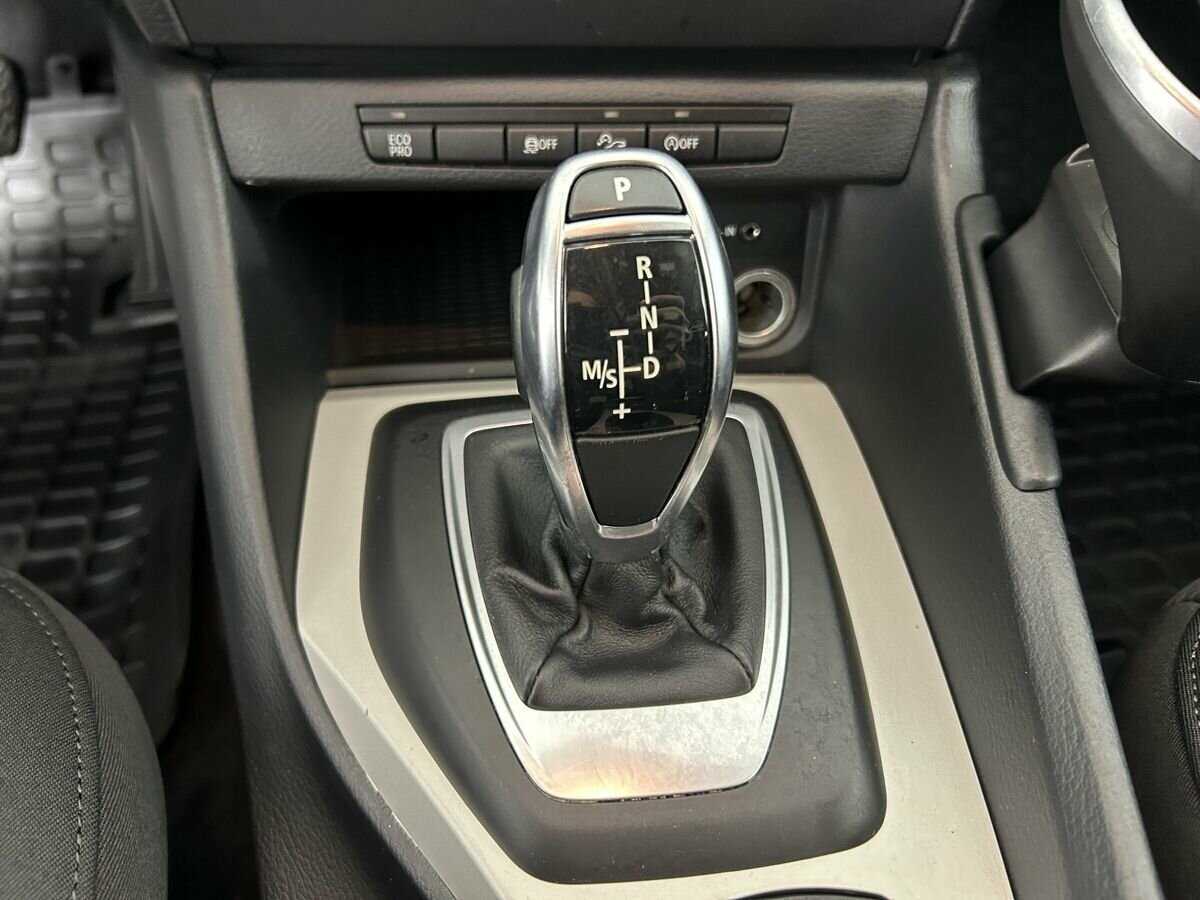 BMW X1 с пробегом — 2013 год. Фото: #11