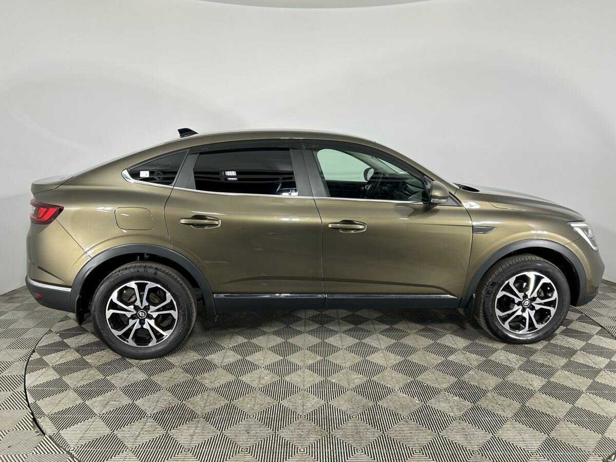 Renault Arkana с пробегом — 2021 год. Фото: #3