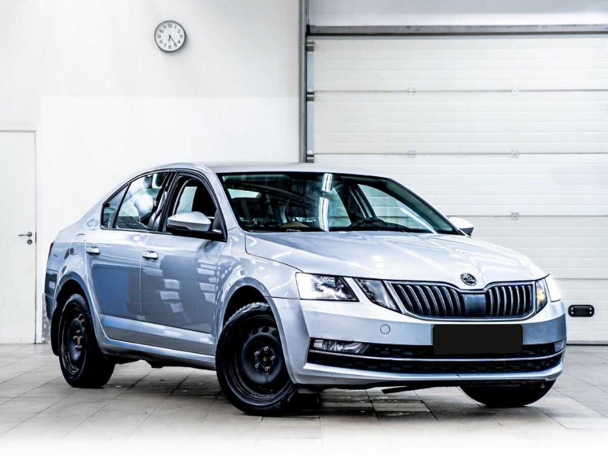 Skoda Octavia с пробегом — 2018 год. Фото: #1