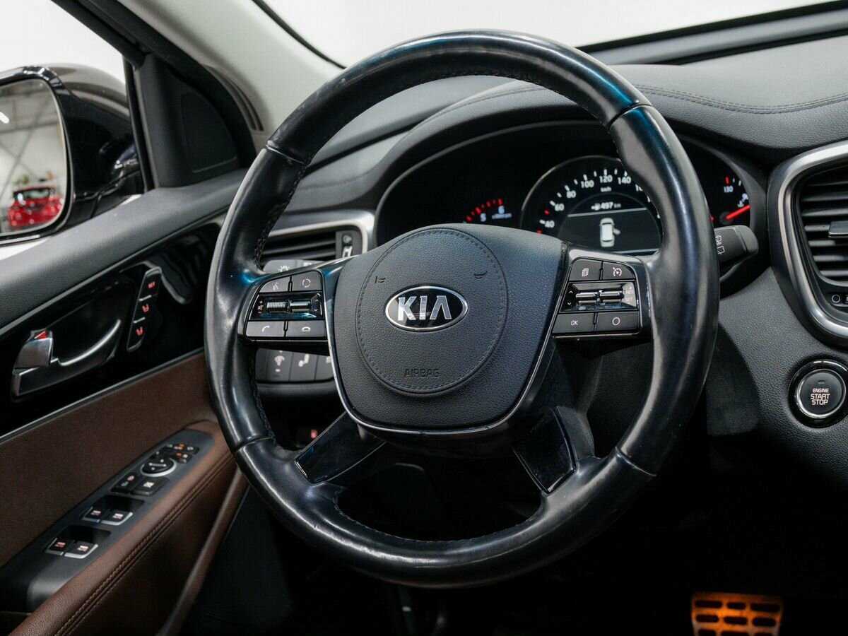 Kia Sorento с пробегом — 2018 год. Фото: #10