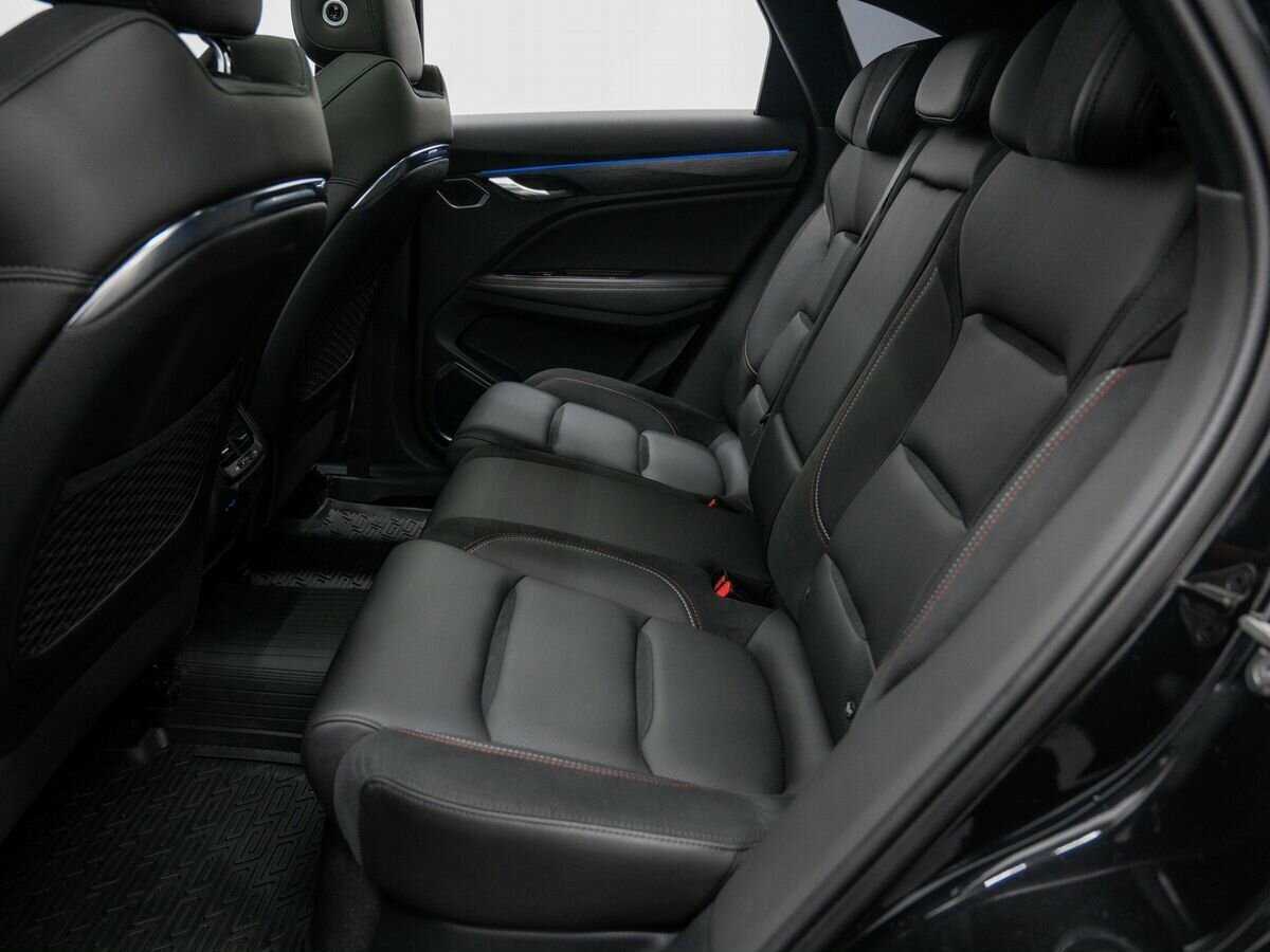 Geely Tugella с пробегом — 2021 год. Фото: #12