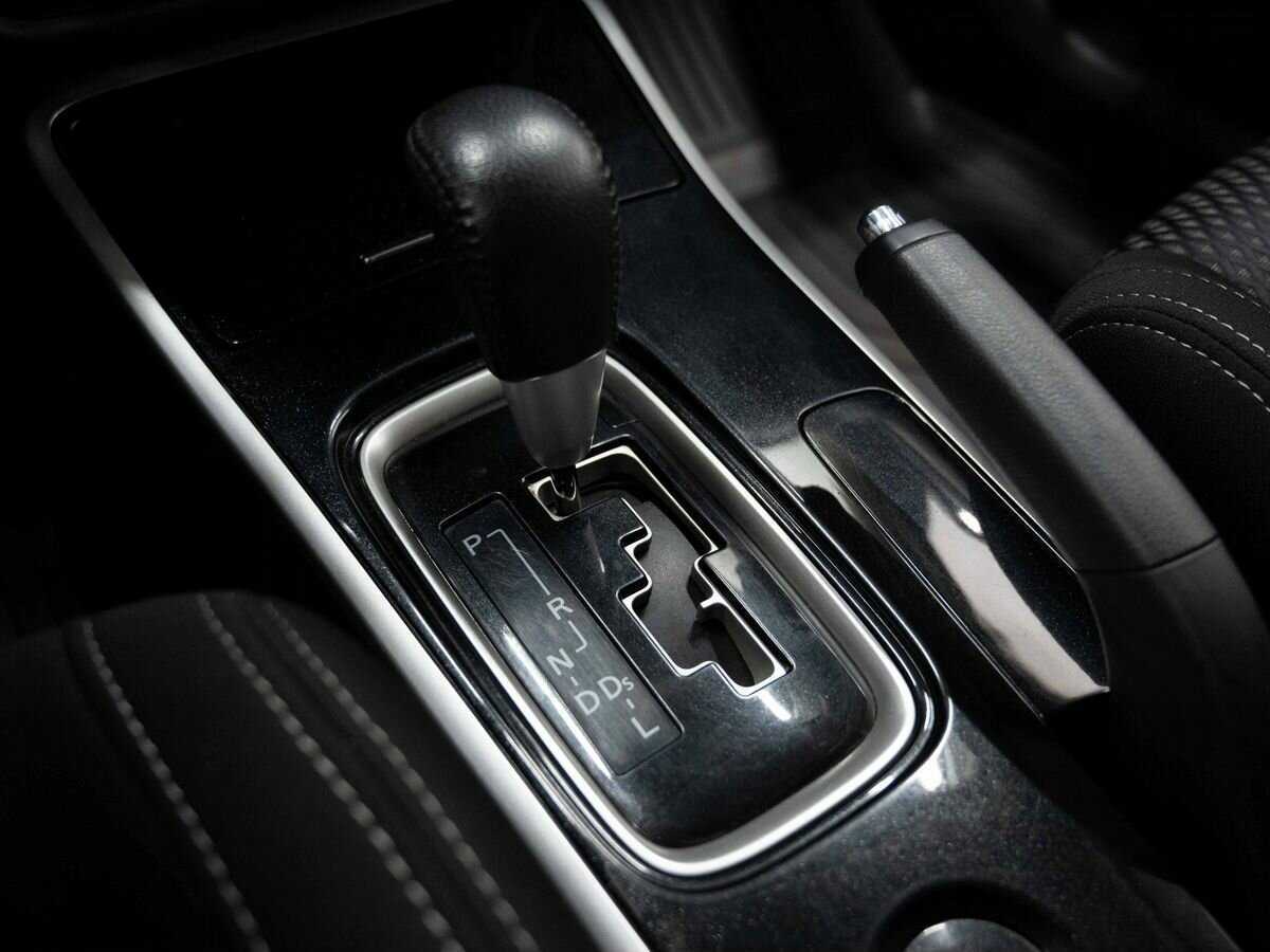 Mitsubishi Outlander с пробегом — 2018 год. Фото: #17