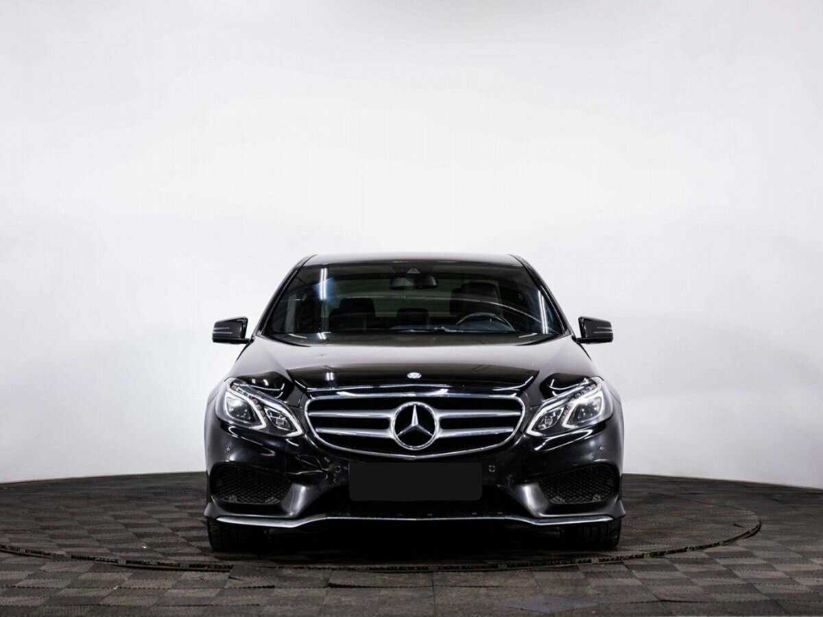 Mercedes-Benz E-Класс с пробегом — 2015 год. Фото: #1