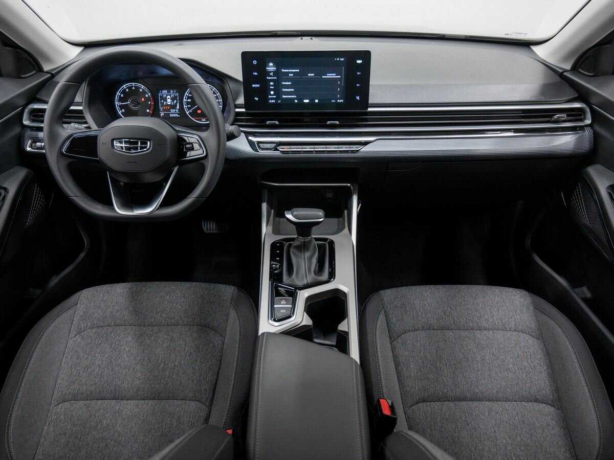 Geely Emgrand с пробегом — 2023 год. Фото: #9