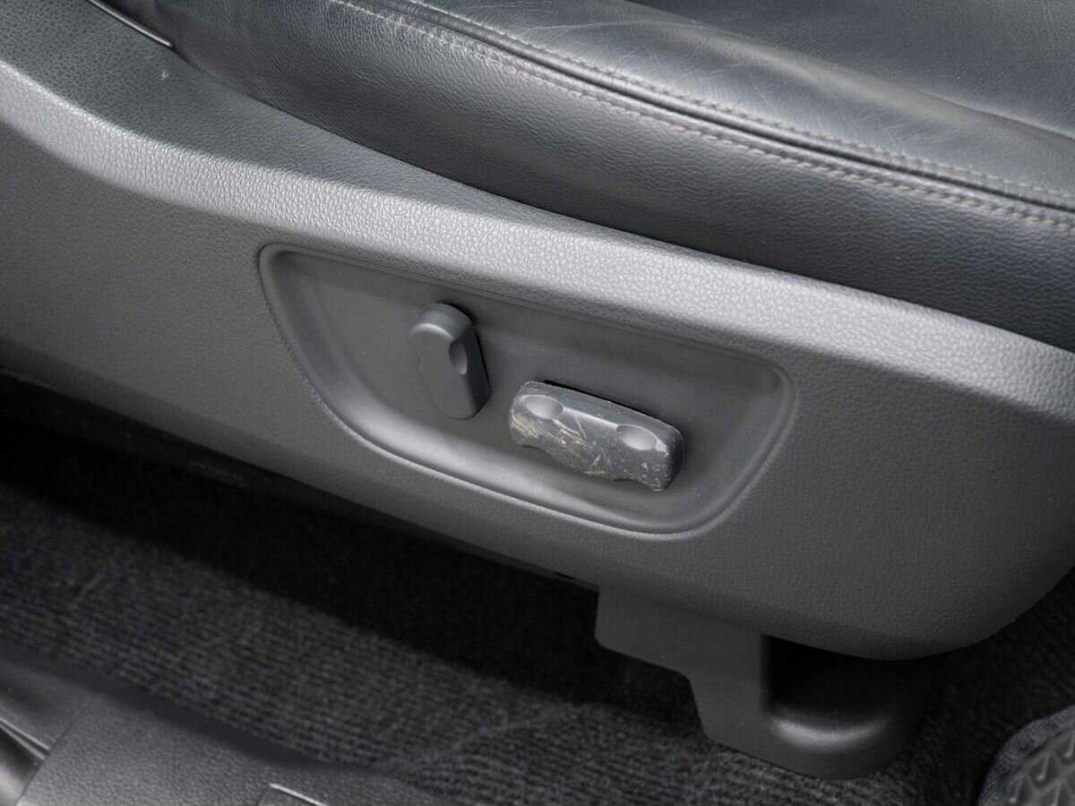 Mitsubishi Pajero Sport с пробегом — 2017 год. Фото: #24