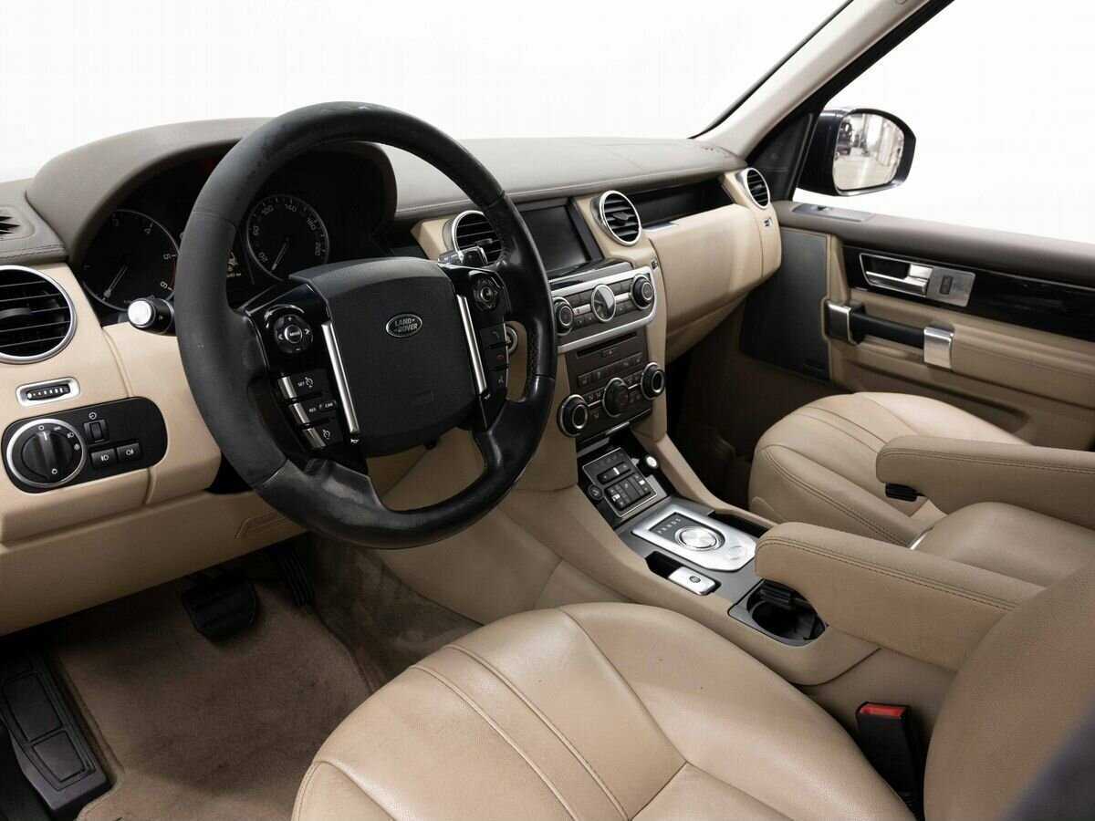 Land Rover Discovery с пробегом — 2014 год. Фото: #6