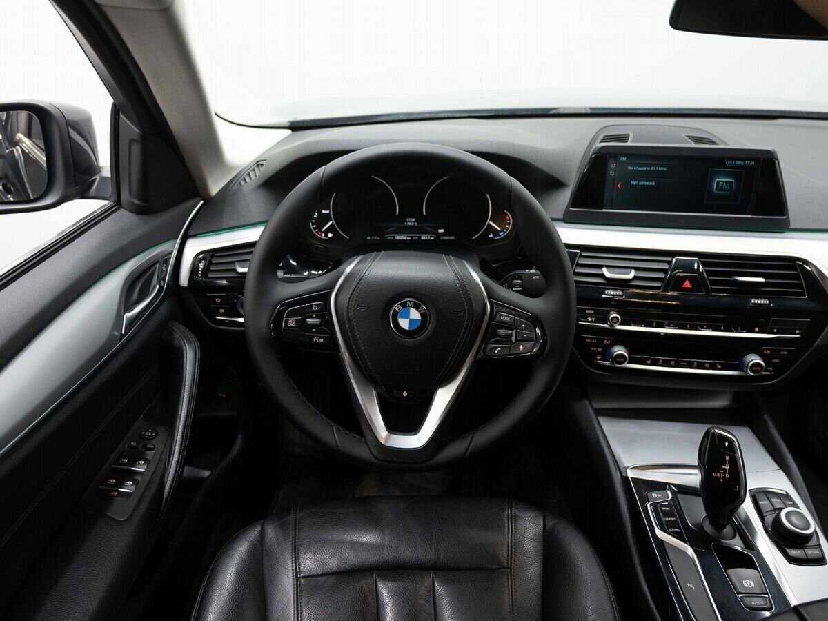 BMW 5 серии с пробегом — 2018 год. Фото: #14