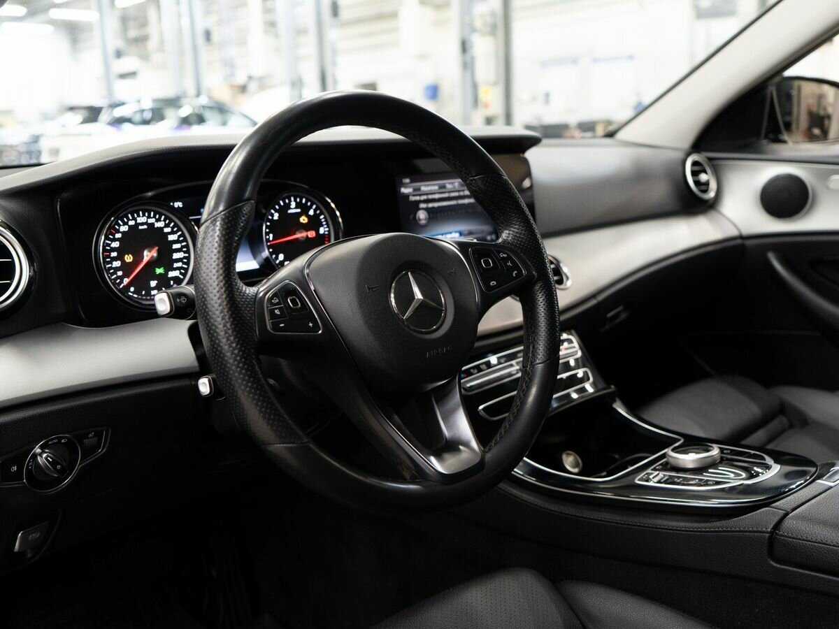 Mercedes-Benz E-Класс с пробегом — 2018 год. Фото: #4