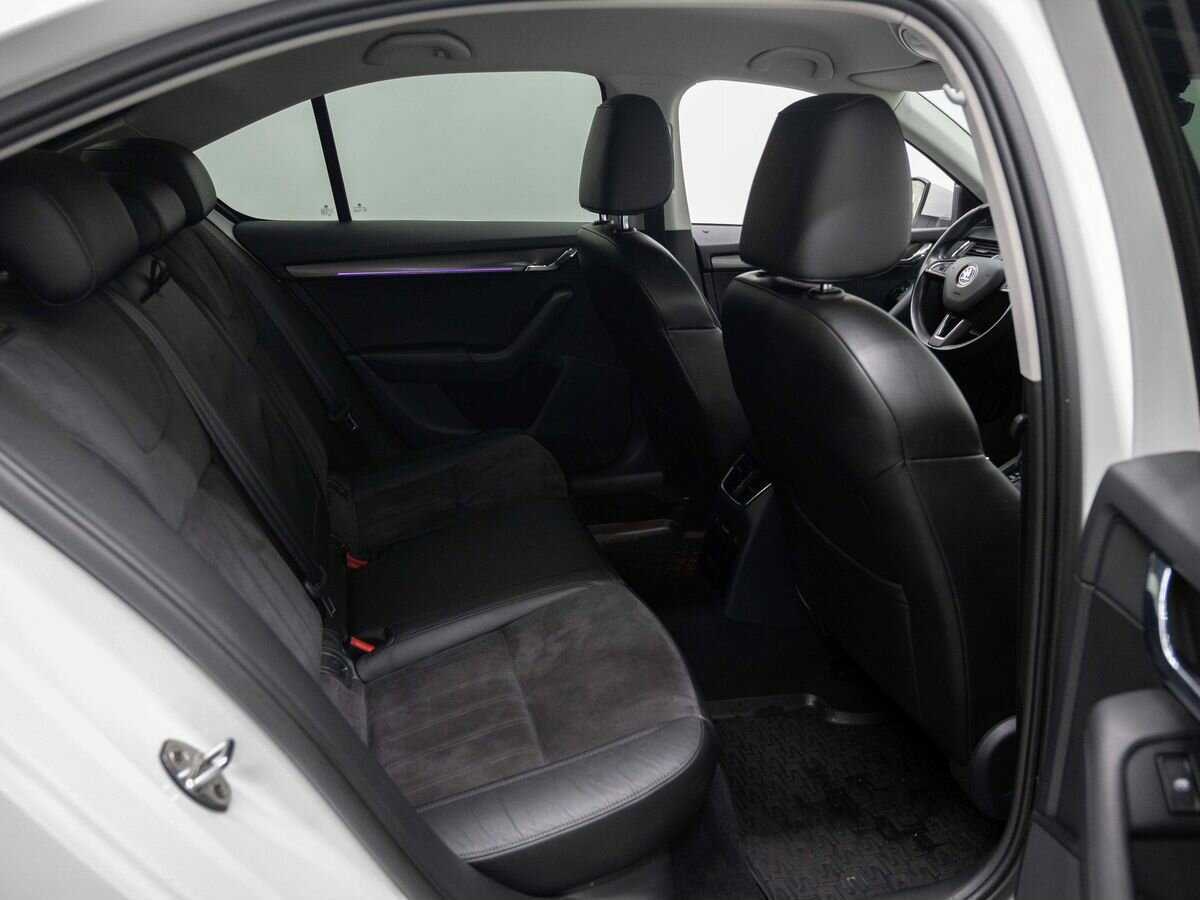 Skoda Octavia с пробегом — 2017 год. Фото: #9