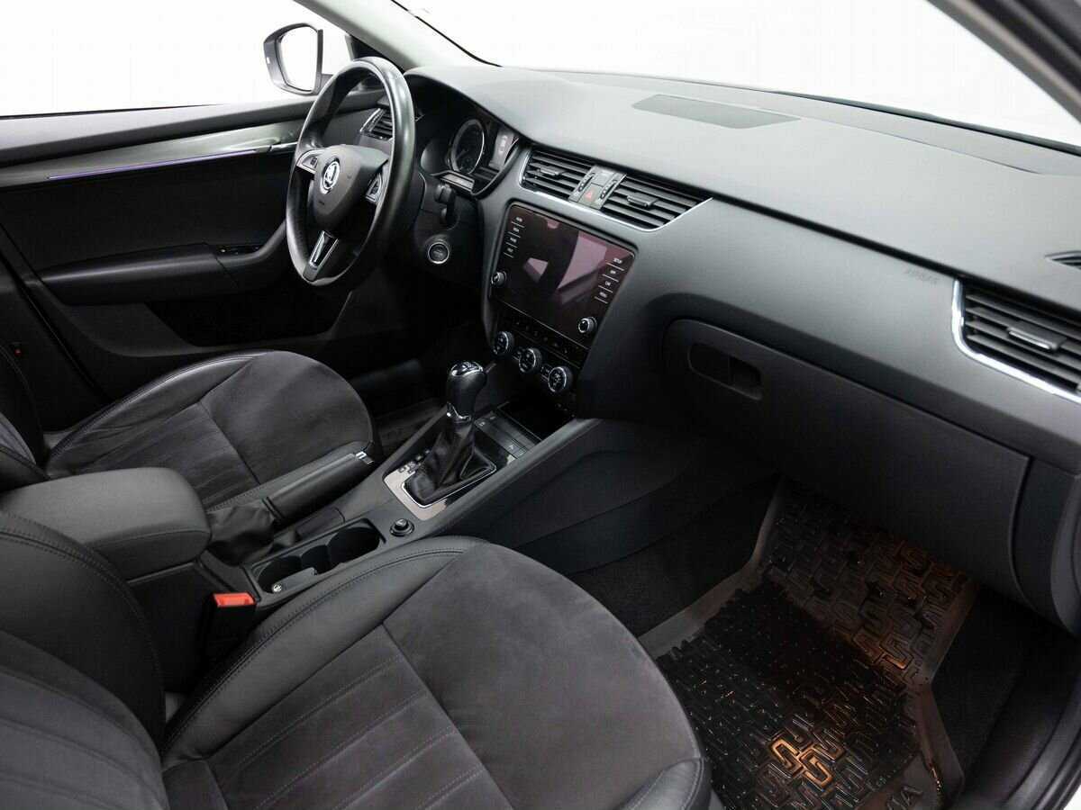 Skoda Octavia с пробегом — 2017 год. Фото: #10