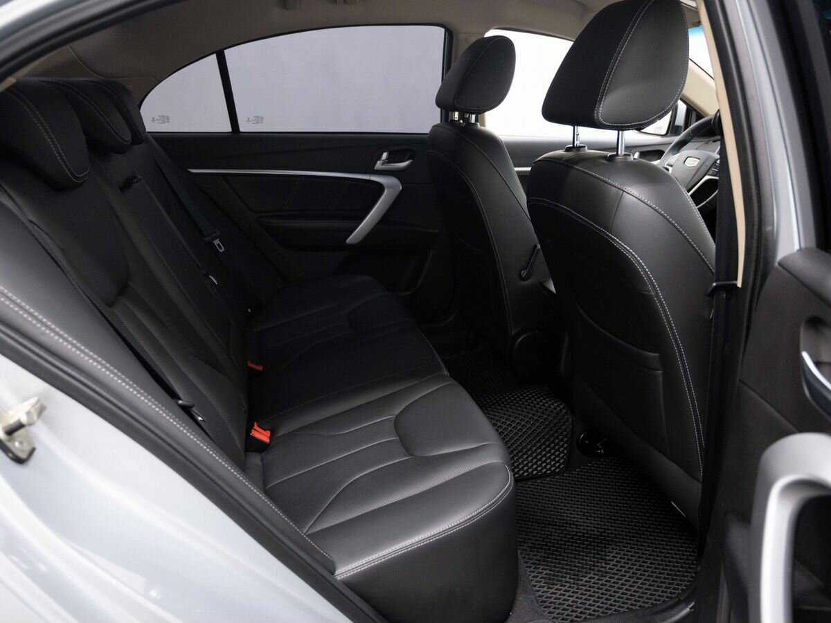 Geely Emgrand 7 с пробегом — 2020 год. Фото: #9