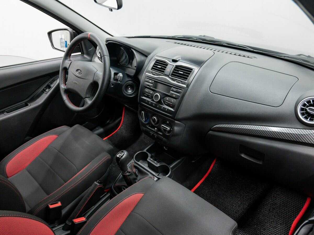 Lada (ВАЗ) Granta с пробегом — 2024 год. Фото: #5