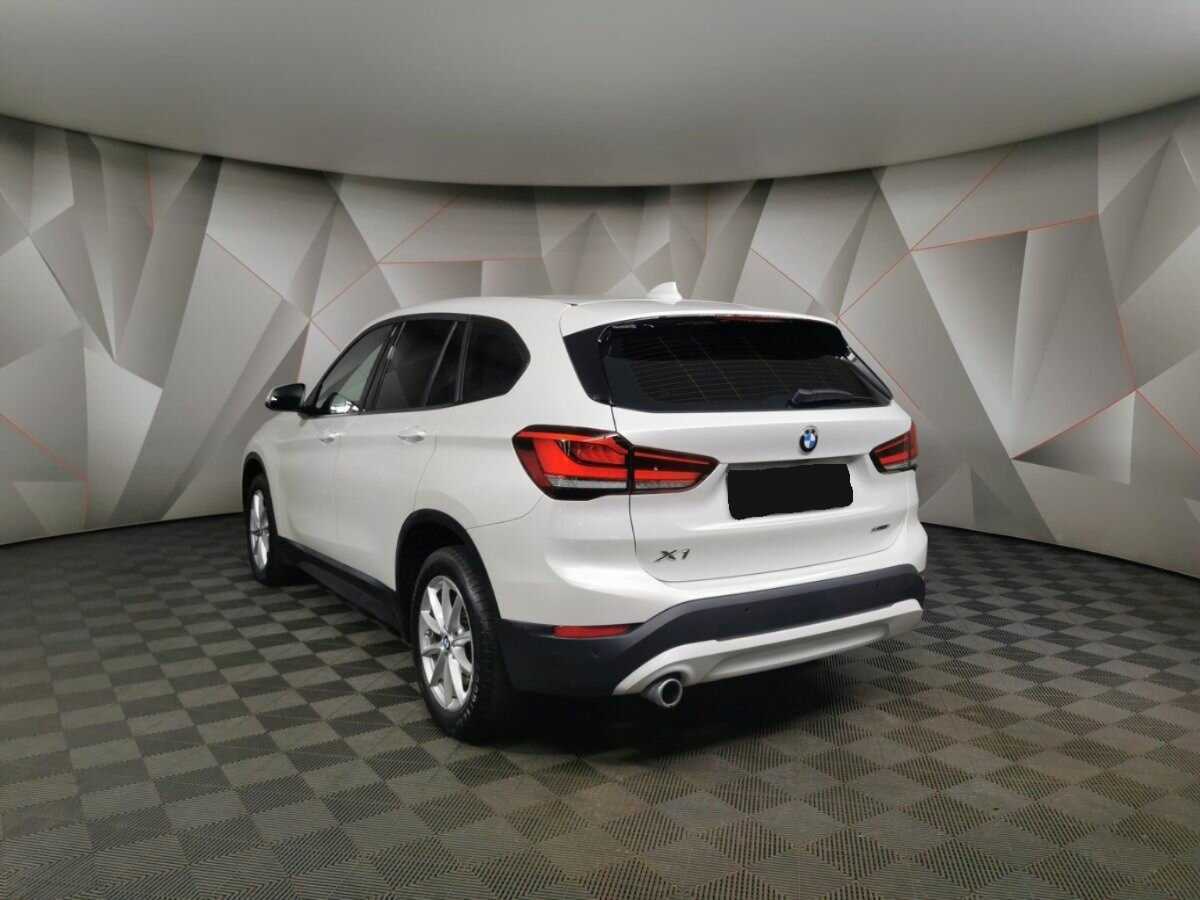 BMW X1 с пробегом — 2020 год. Фото: #3