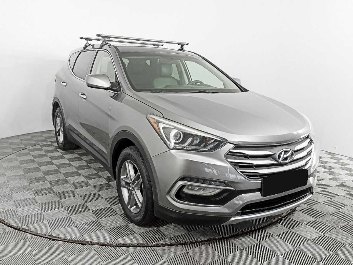 Hyundai Santa Fe с пробегом — 2017 год. Фото: #2