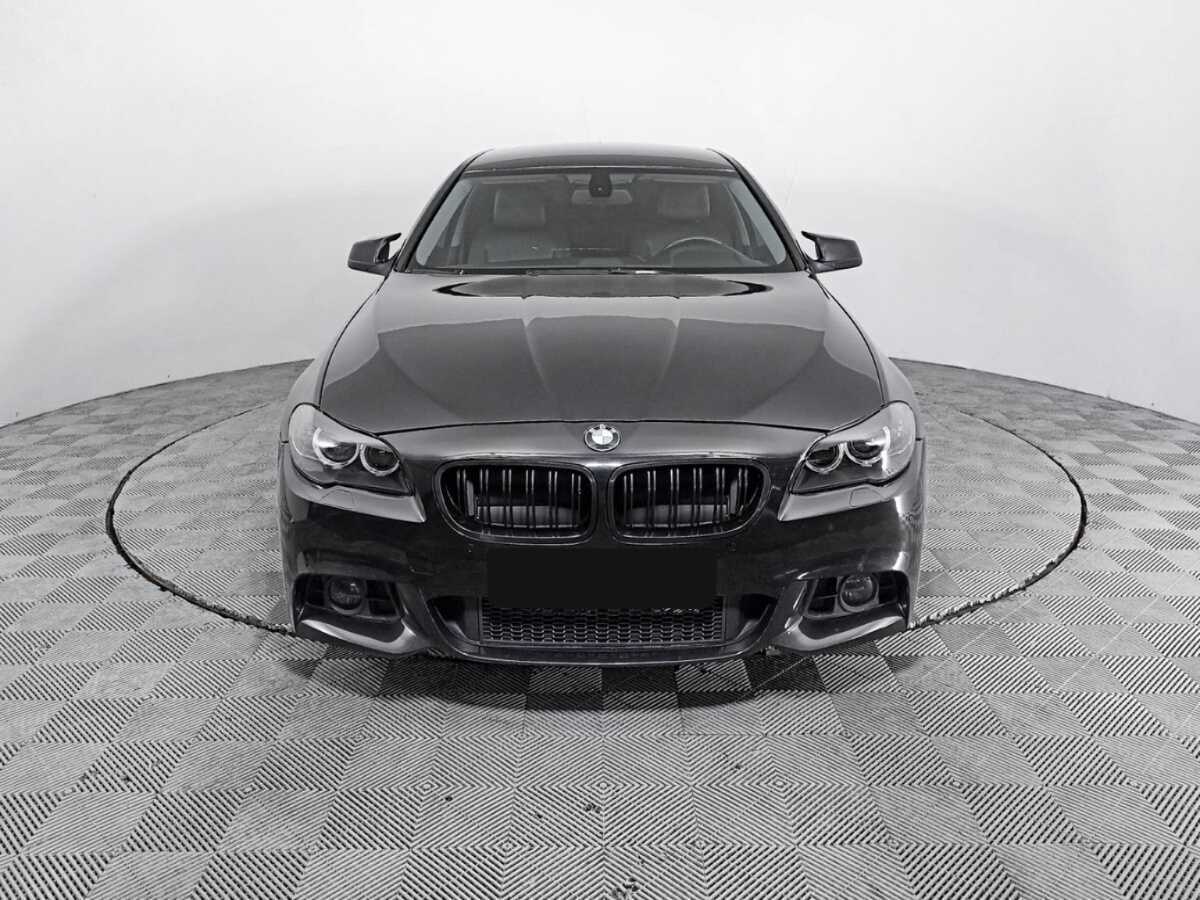 BMW 5 серии с пробегом — 2012 год. Фото: #1