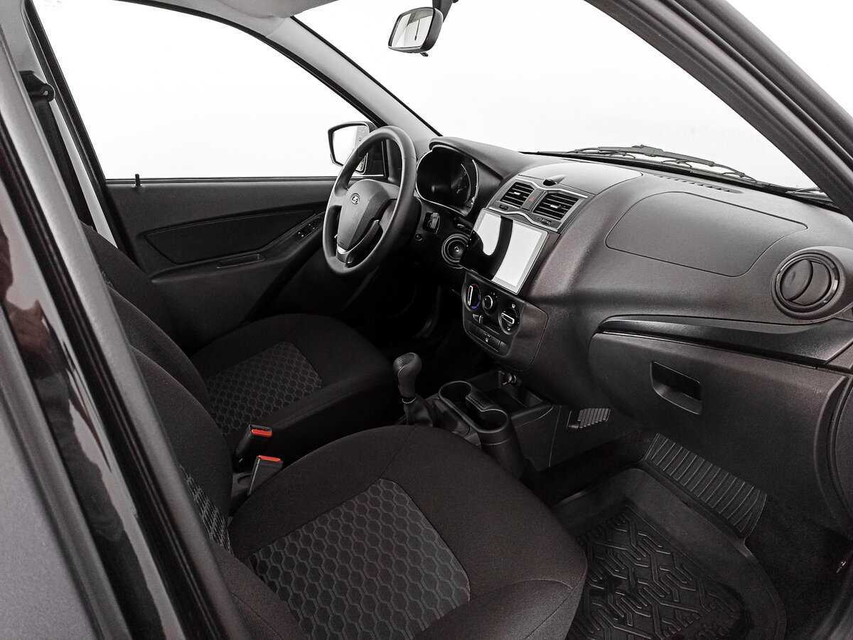 Lada (ВАЗ) Granta с пробегом — 2024 год. Фото: #8