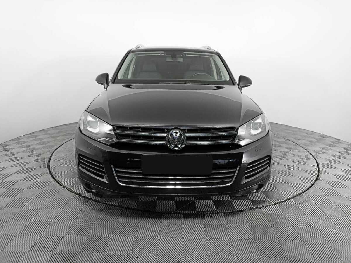 Volkswagen Touareg с пробегом — 2013 год. Фото: #1
