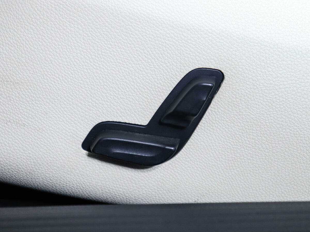 Mercedes-Benz E-Класс с пробегом — 2014 год. Фото: #14