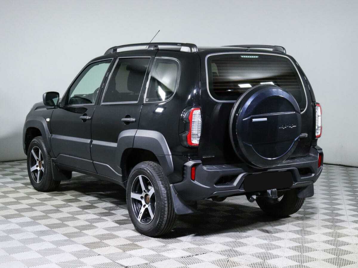 Lada (ВАЗ) Niva с пробегом — 2023 год. Фото: #5