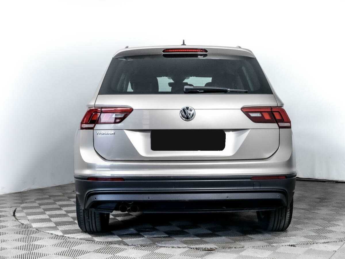 Volkswagen Tiguan с пробегом — 2018 год. Фото: #3