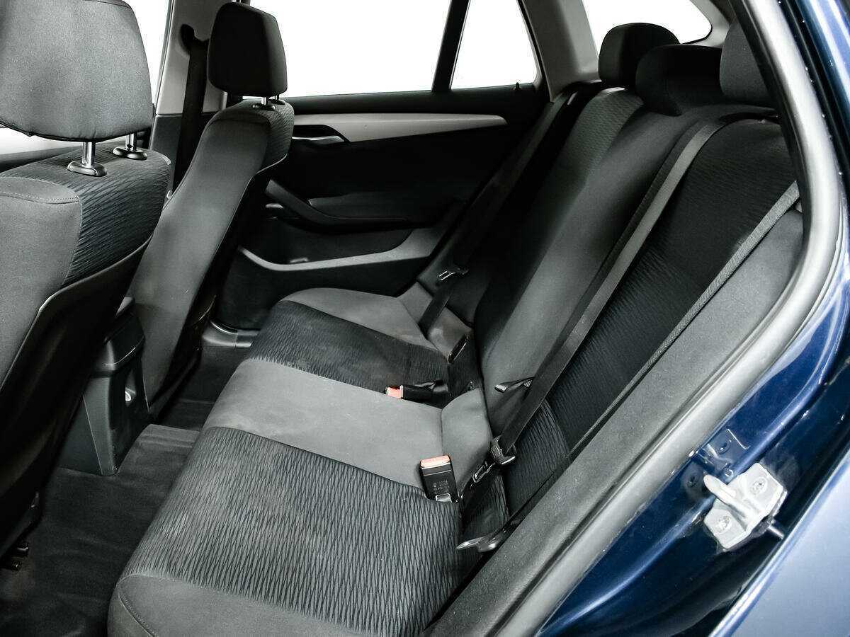 BMW X1 с пробегом — 2013 год. Фото: #11