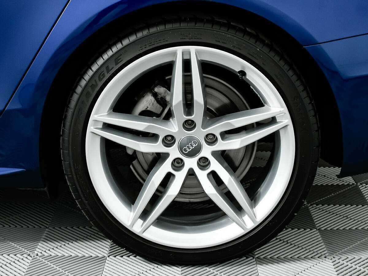 Audi A4 с пробегом — 2014 год. Фото: #12