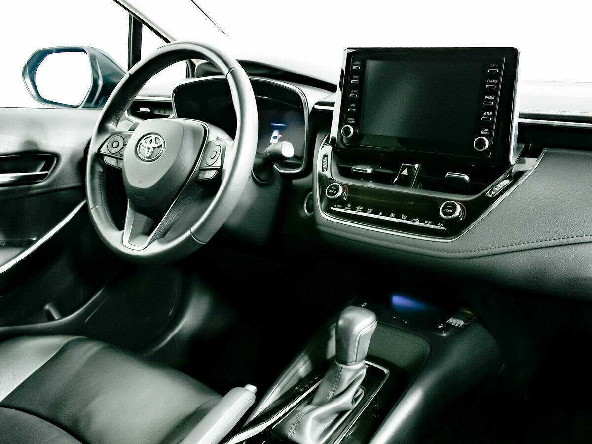 Toyota Corolla с пробегом — 2019 год. Фото: #8
