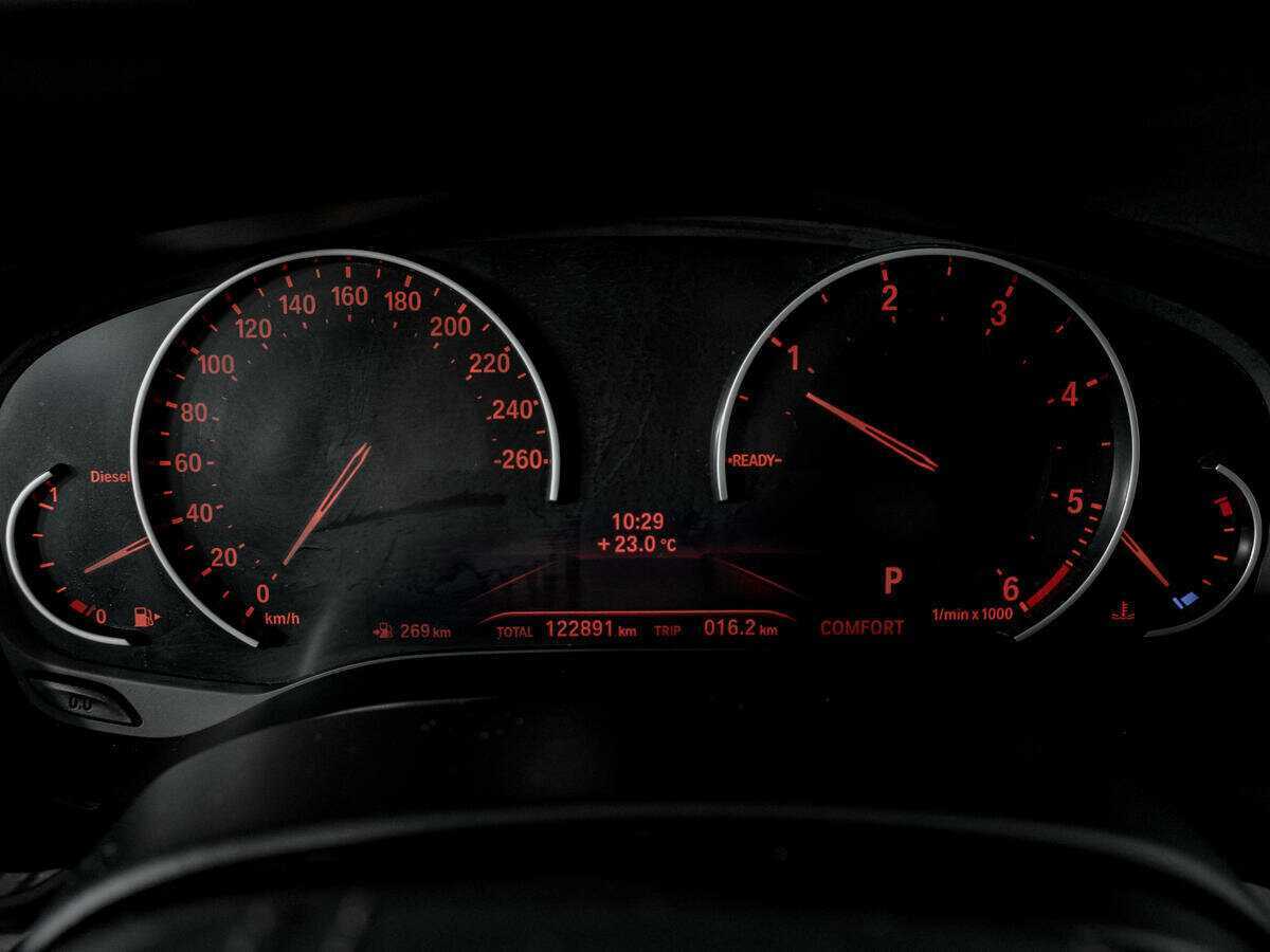 BMW 5 серии с пробегом — 2018 год. Фото: #10