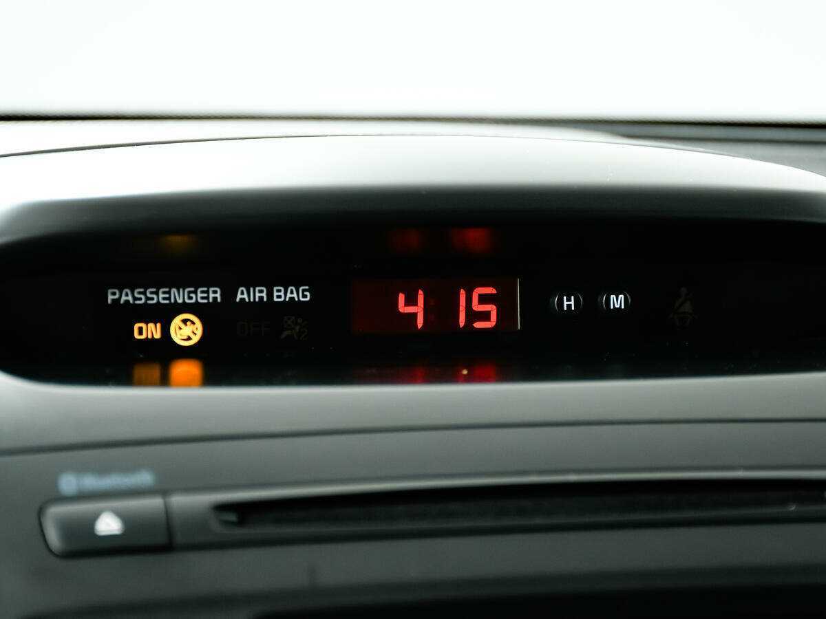 Kia Sorento с пробегом — 2014 год. Фото: #13