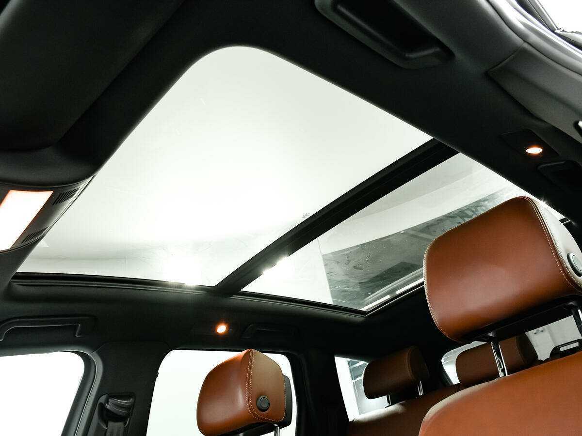 Volkswagen Touareg с пробегом — 2014 год. Фото: #15