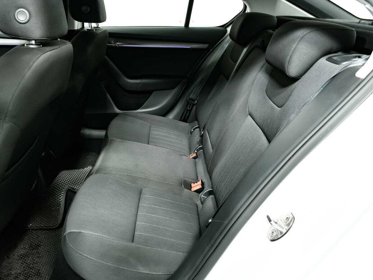 Skoda Octavia с пробегом — 2017 год. Фото: #11