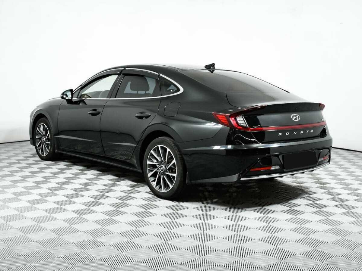 Hyundai Sonata с пробегом — 2021 год. Фото: #6