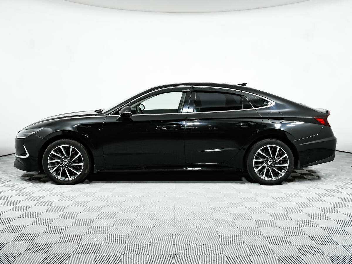 Hyundai Sonata с пробегом — 2021 год. Фото: #7